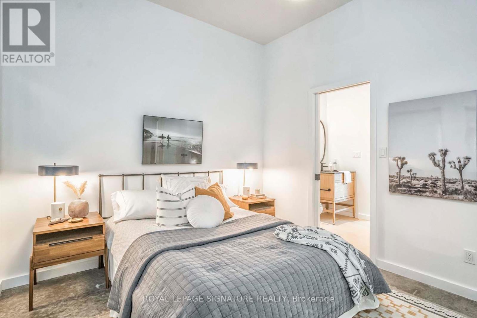 2 - 36 Geary Avenue, Toronto, Ontario  M6H 2B4 - Photo 38 - C12845868