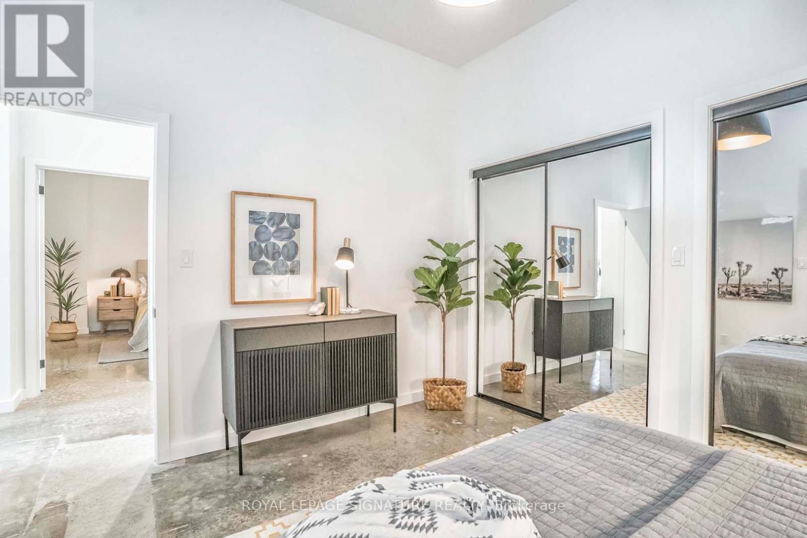 2 - 36 Geary Avenue, Toronto, Ontario  M6H 2B4 - Photo 39 - C12845868