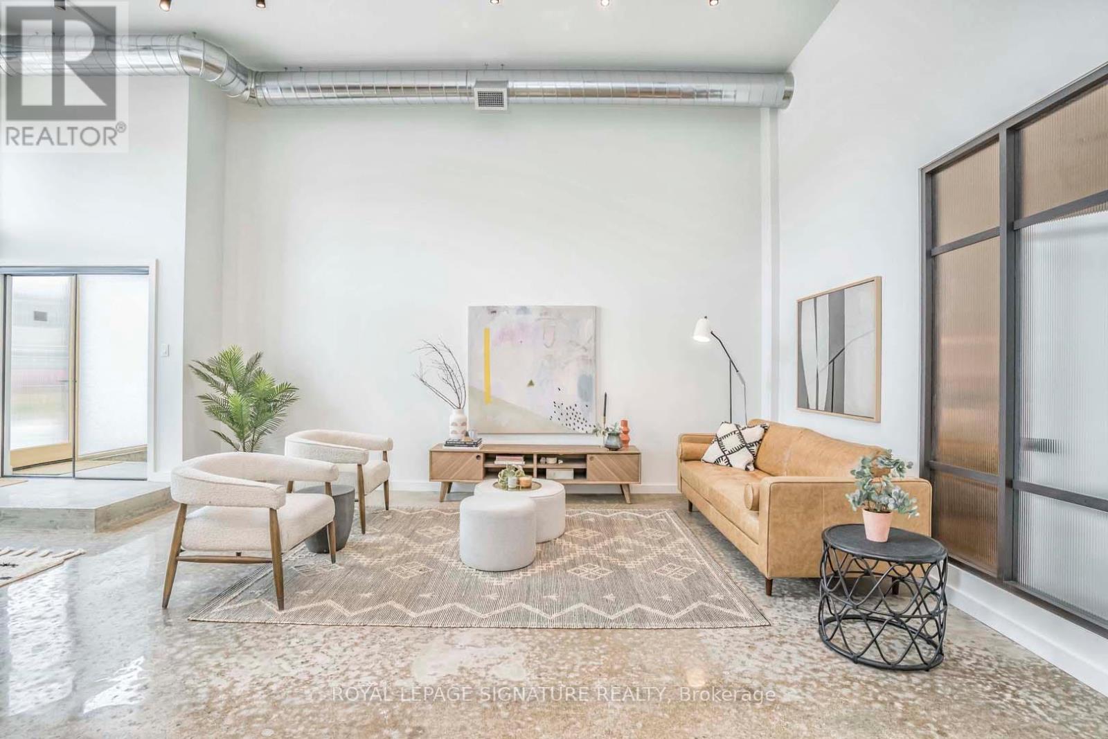 2 - 36 Geary Avenue, Toronto, Ontario  M6H 2B4 - Photo 5 - C12845868