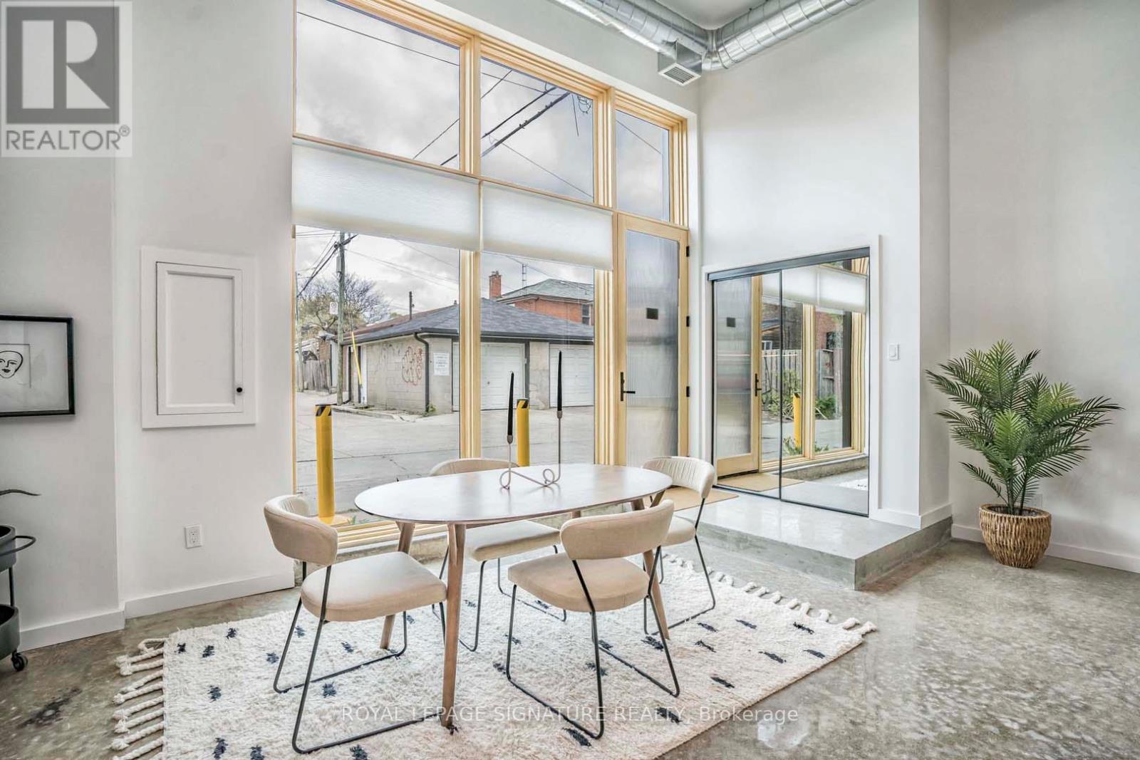 2 - 36 Geary Avenue, Toronto, Ontario  M6H 2B4 - Photo 9 - C12845868