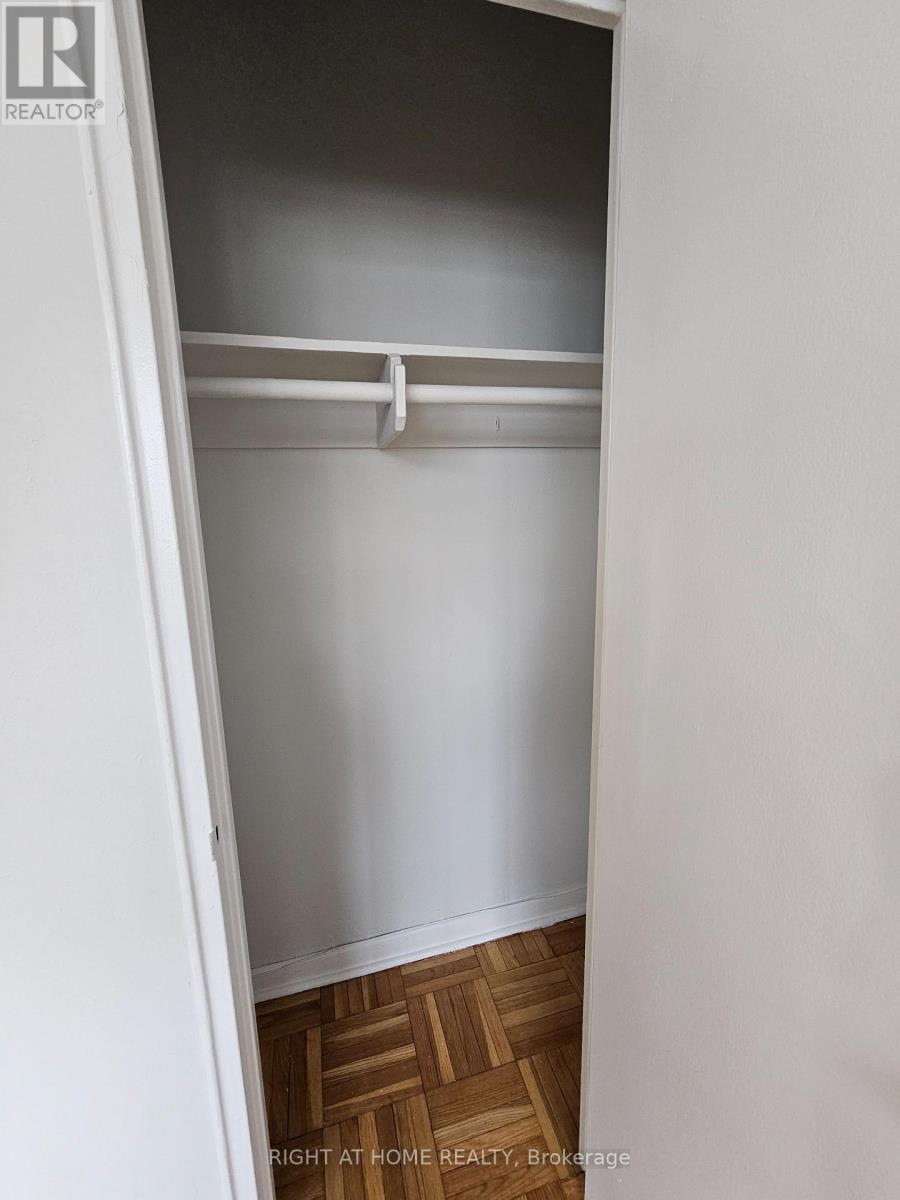 101 - 20 Cosburn Avenue, Toronto, Ontario  M4K 2E7 - Photo 16 - E12845822