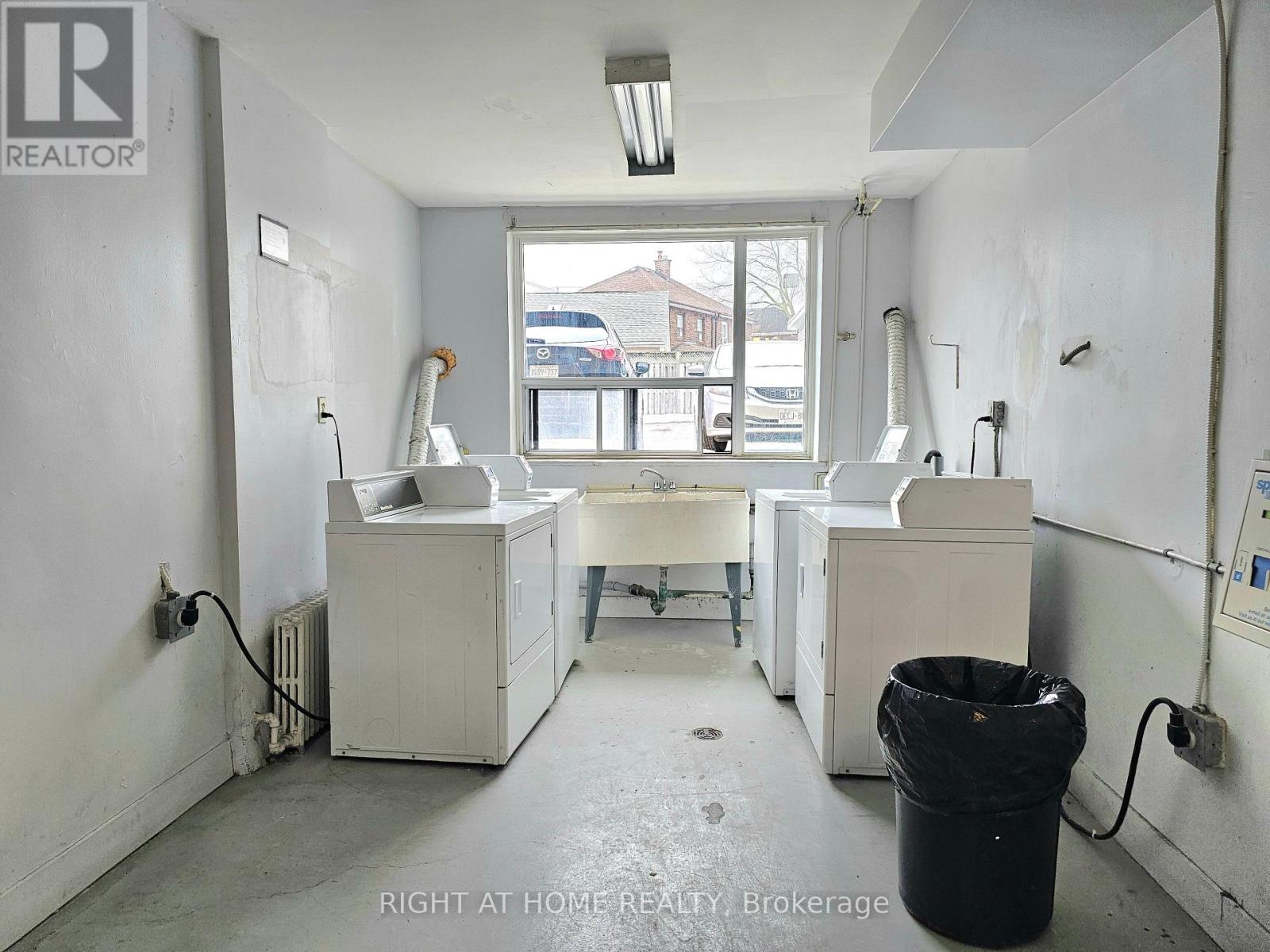 101 - 20 Cosburn Avenue, Toronto, Ontario  M4K 2E7 - Photo 19 - E12845822