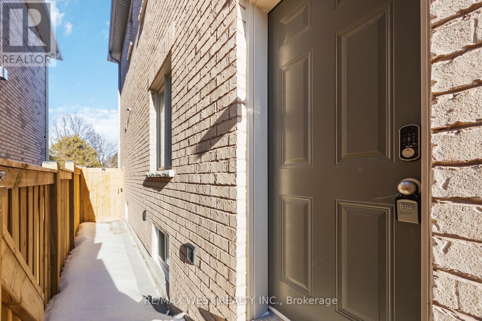 Bsmt - 339 Fleetwood Drive, Oshawa, Ontario  L1K 3G2 - Photo 2 - E12845824