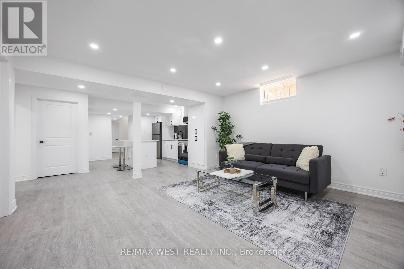 Bsmt - 339 Fleetwood Drive, Oshawa, Ontario  L1K 3G2 - Photo 8 - E12845824