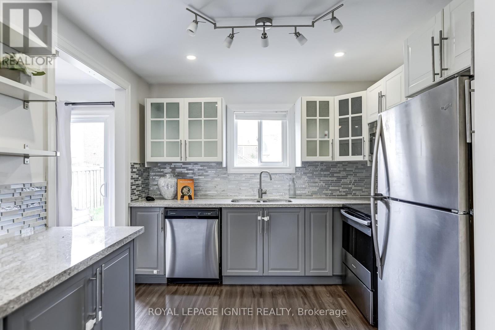 172 Radford Drive, Ajax, Ontario  L1T 2C2 - Photo 14 - E12845894