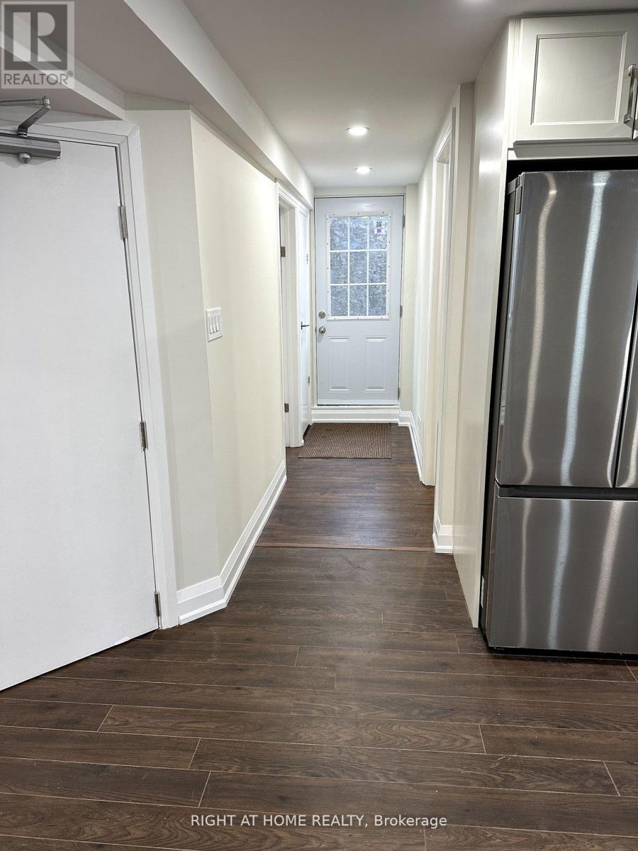 11 Law Crescent, Richmond Hill, Ontario  L4C 5K7 - Photo 14 - N12845770