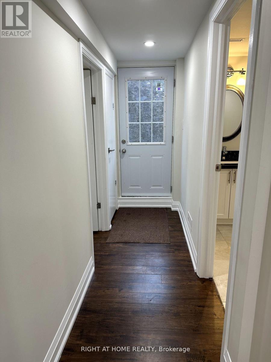 11 Law Crescent, Richmond Hill, Ontario  L4C 5K7 - Photo 15 - N12845770