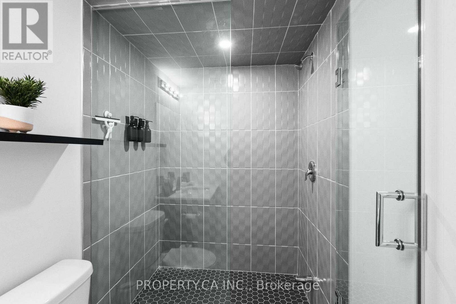 2207 - 58 Elizabeth Street S, Richmond Hill, Ontario  L4C 5W2 - Photo 16 - N12845888