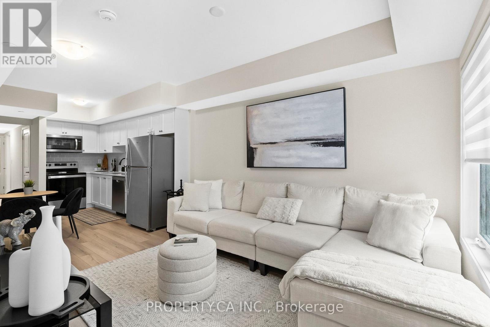 2207 - 58 Elizabeth Street S, Richmond Hill, Ontario  L4C 5W2 - Photo 2 - N12845888