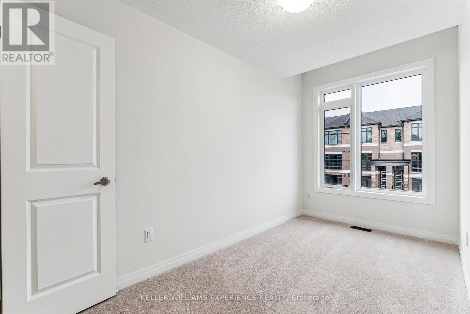 102 Turnberry Lane, Barrie (Painswick South), Ontario  L9J 0M3 - Photo 19 - S12845896