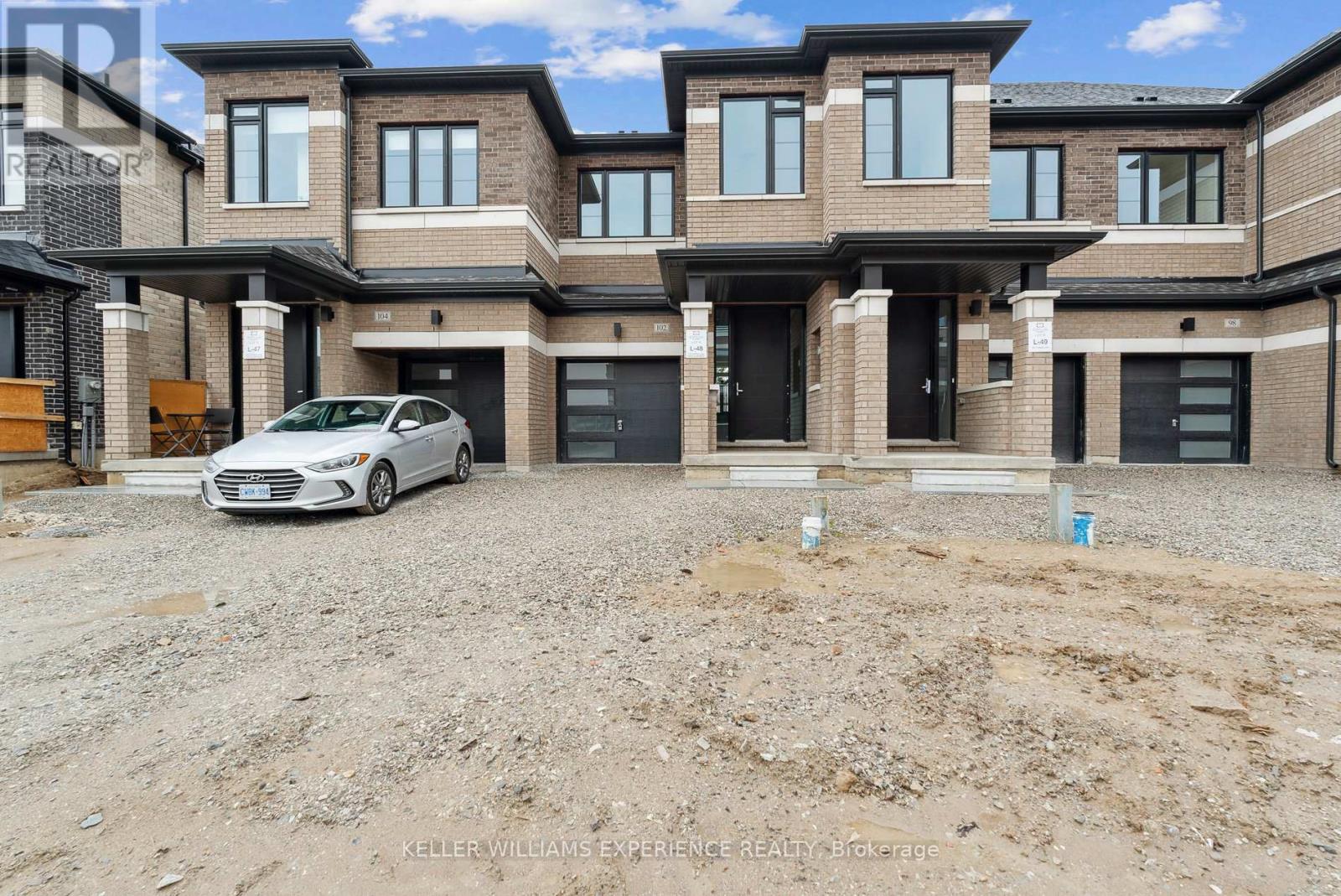 102 Turnberry Lane, Barrie (Painswick South), Ontario  L9J 0M3 - Photo 2 - S12845896