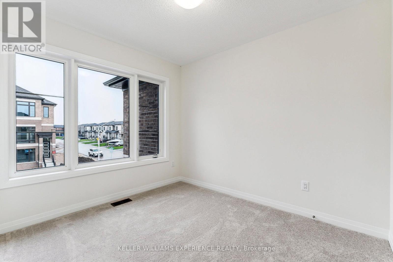 102 Turnberry Lane, Barrie (Painswick South), Ontario  L9J 0M3 - Photo 24 - S12845896