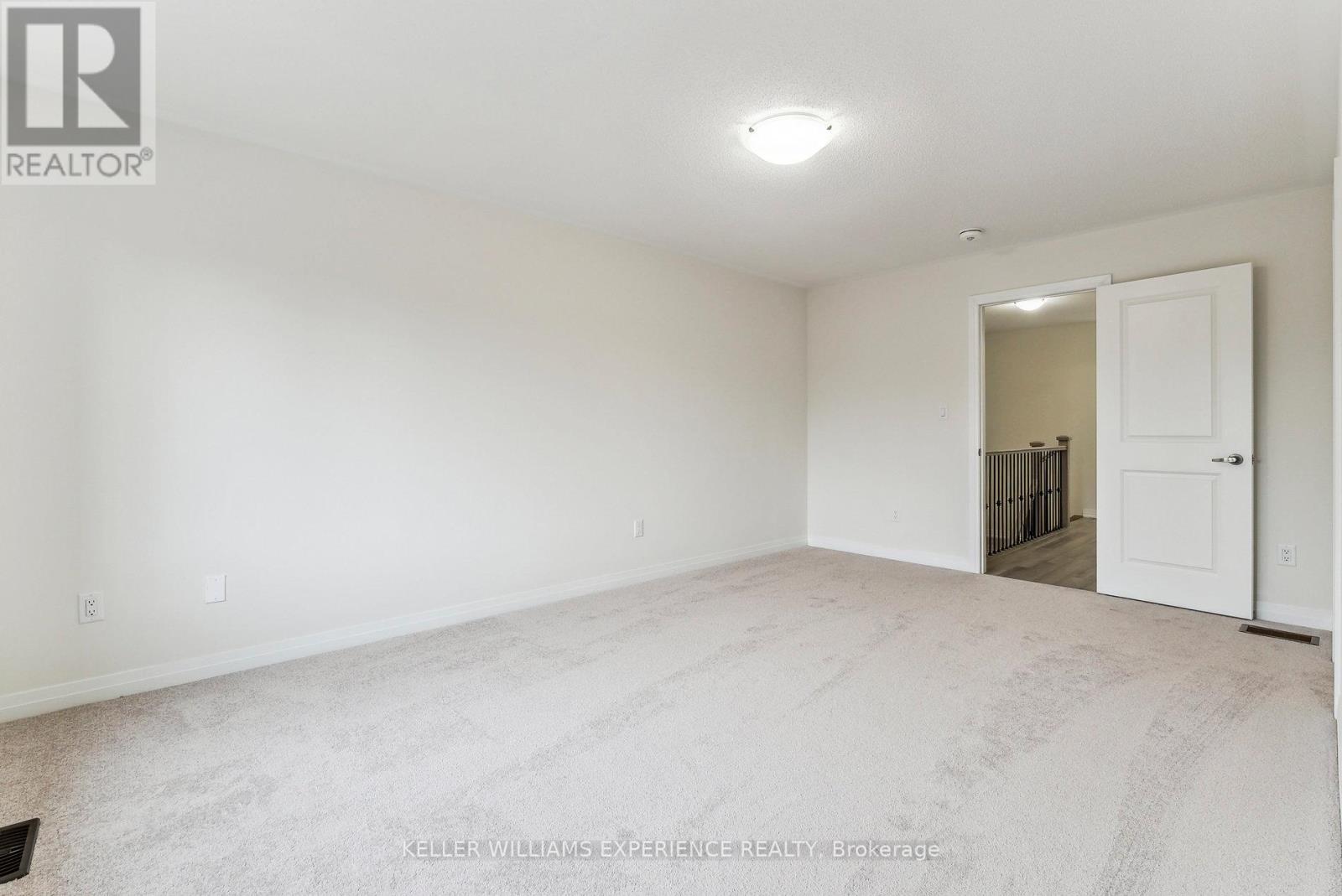 102 Turnberry Lane, Barrie (Painswick South), Ontario  L9J 0M3 - Photo 32 - S12845896