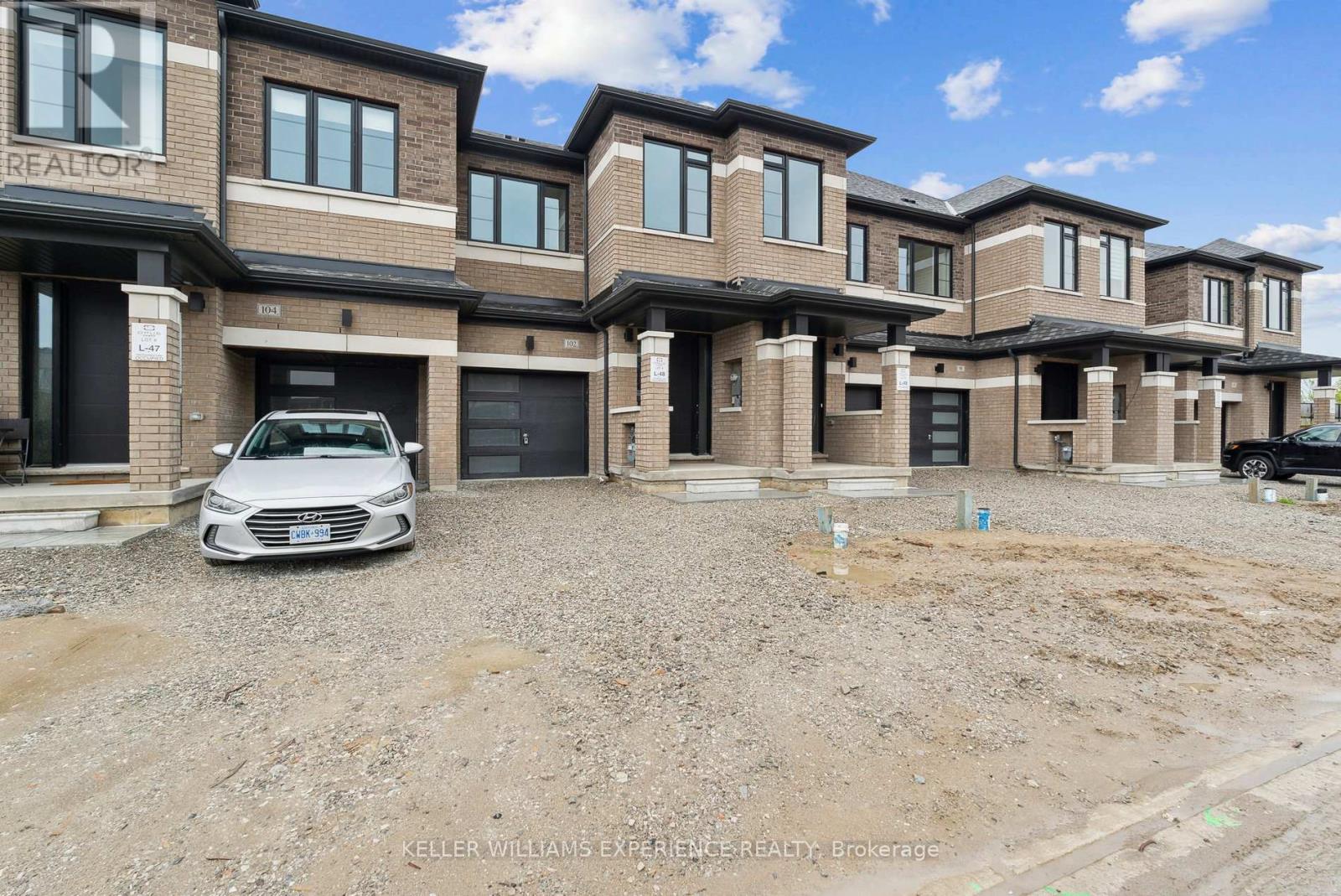 102 Turnberry Lane, Barrie (Painswick South), Ontario  L9J 0M3 - Photo 4 - S12845896