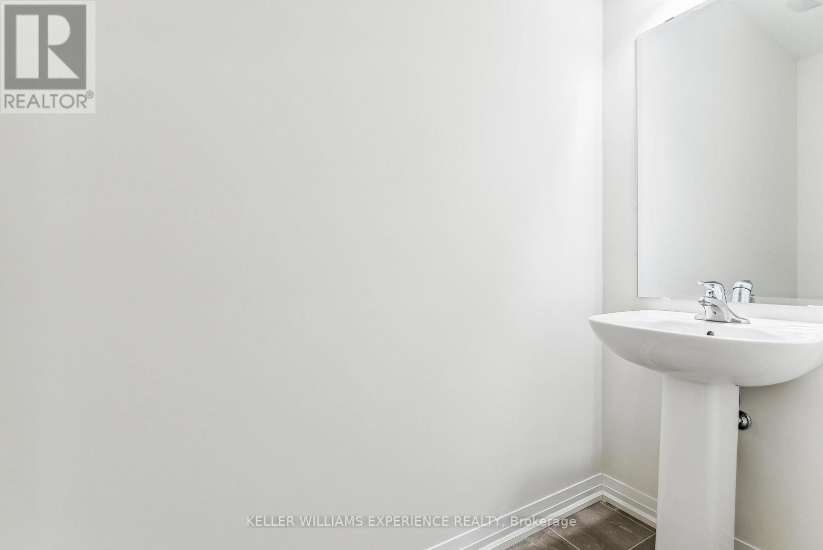 102 Turnberry Lane, Barrie (Painswick South), Ontario  L9J 0M3 - Photo 9 - S12845896