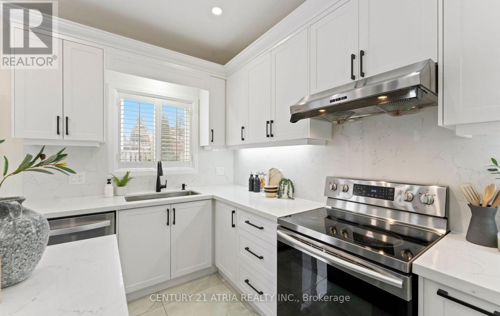 3 Oxfordshire Street, Markham (Berczy), Ontario  L6C 2Z8 - Photo 20 - N12844730