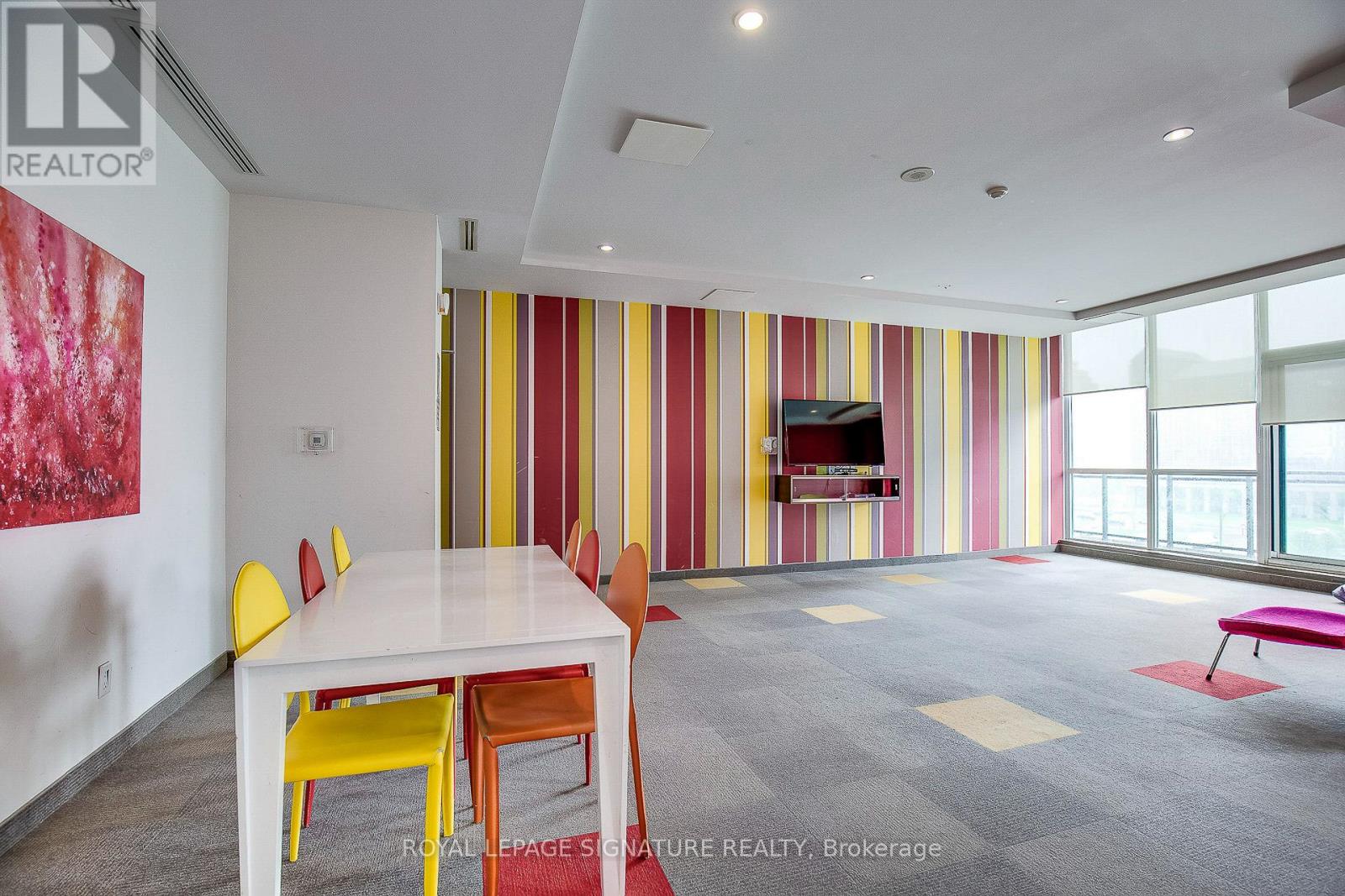 311 - 4070 Confederation Parkway, Mississauga, Ontario  L5B 0E9 - Photo 24 - W12843494