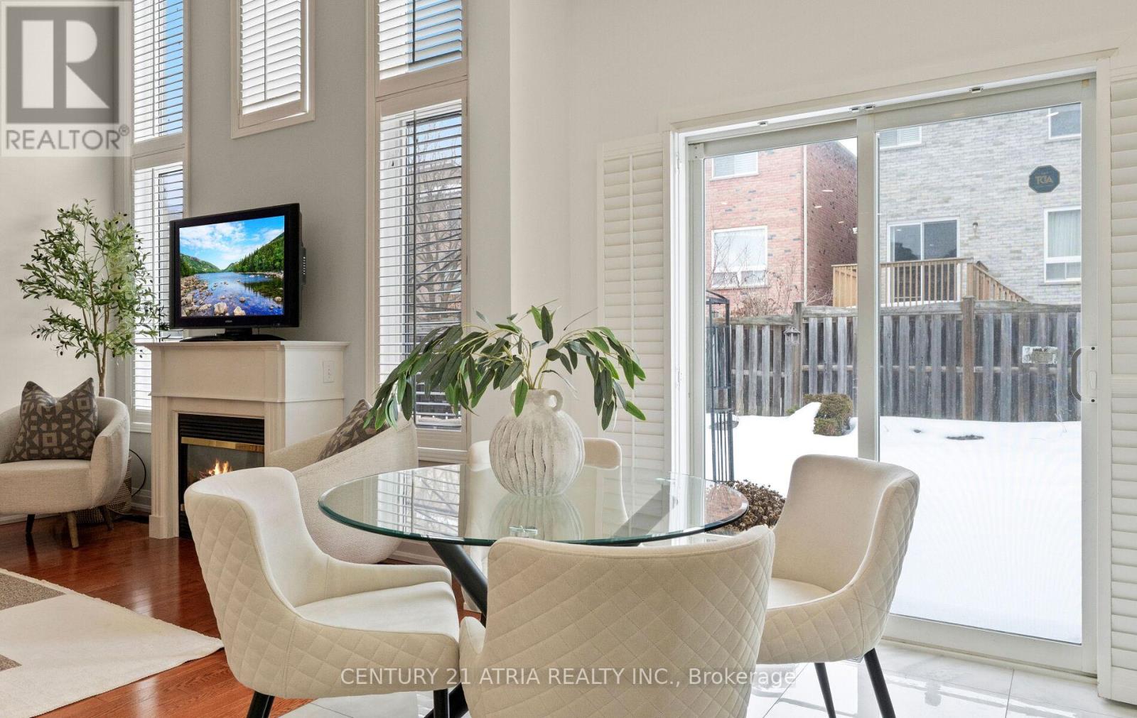 3 Oxfordshire Street, Markham (Berczy), Ontario  L6C 2Z8 - Photo 23 - N12844730