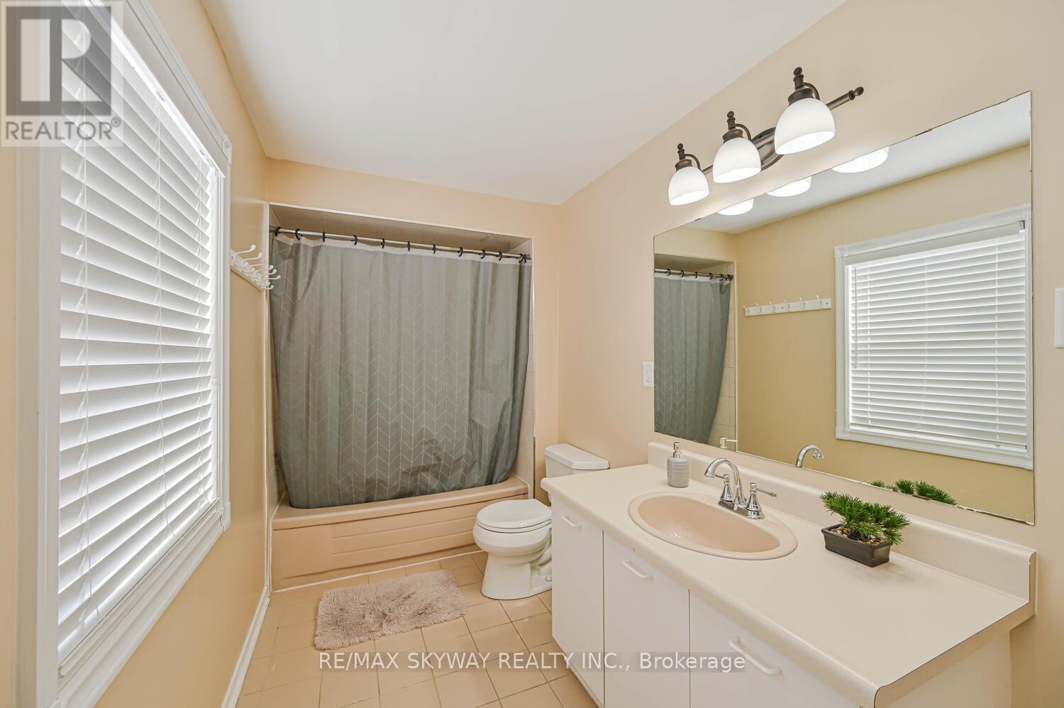 117 Richvale Drive S, Brampton, Ontario  L6Z 4G4 - Photo 34 - W12845122