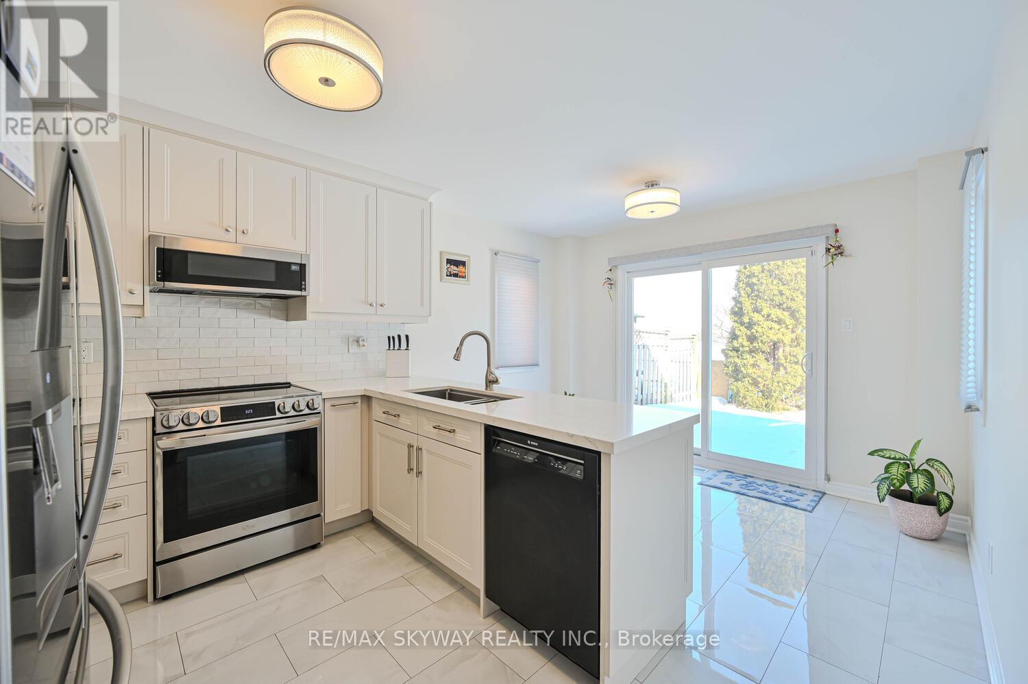 117 Richvale Drive S, Brampton, Ontario  L6Z 4G4 - Photo 19 - W12845122