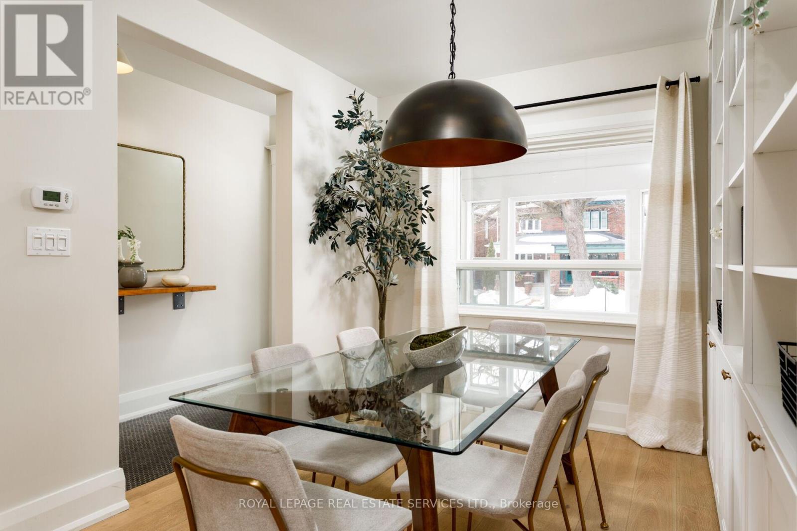 597 Beresford Avenue, Toronto, Ontario  M6S 3C2 - Photo 6 - W12845832