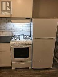 Unit C - 22 Nelson St Street E, Brampton, Ontario  L6V 1C9 - Photo 3 - W12845836