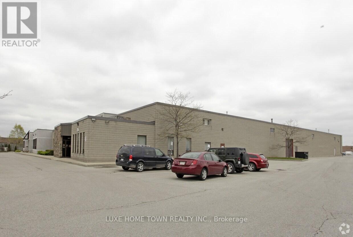 235 ADVANCE BOULEVARD, Brampton, Ontario