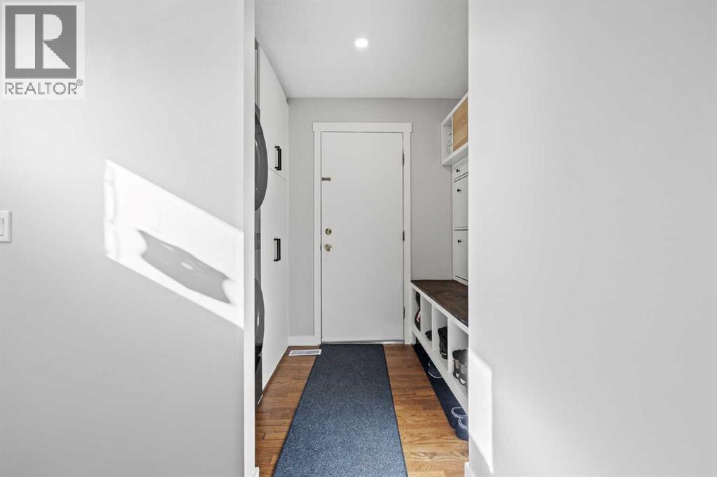 23 Millbank Drive Sw, Calgary, Alberta  T2Y 2B5 - Photo 18 - A2288793