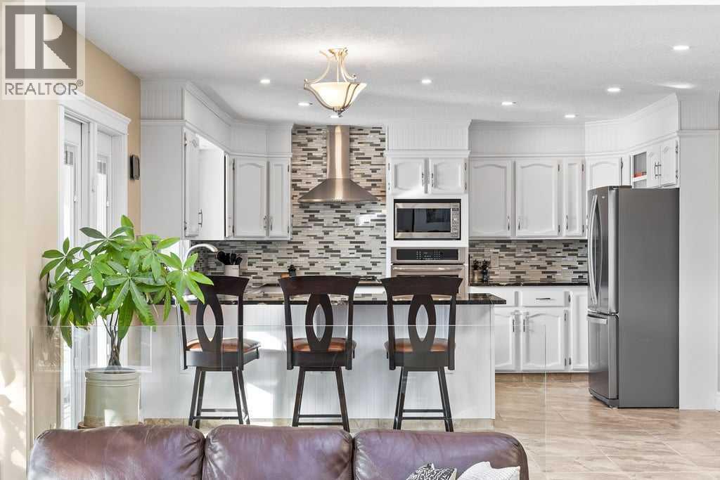 28 Crocus Ridge Point, Rural Rocky View County, Alberta  T3Z 1G4 - Photo 9 - A2290437