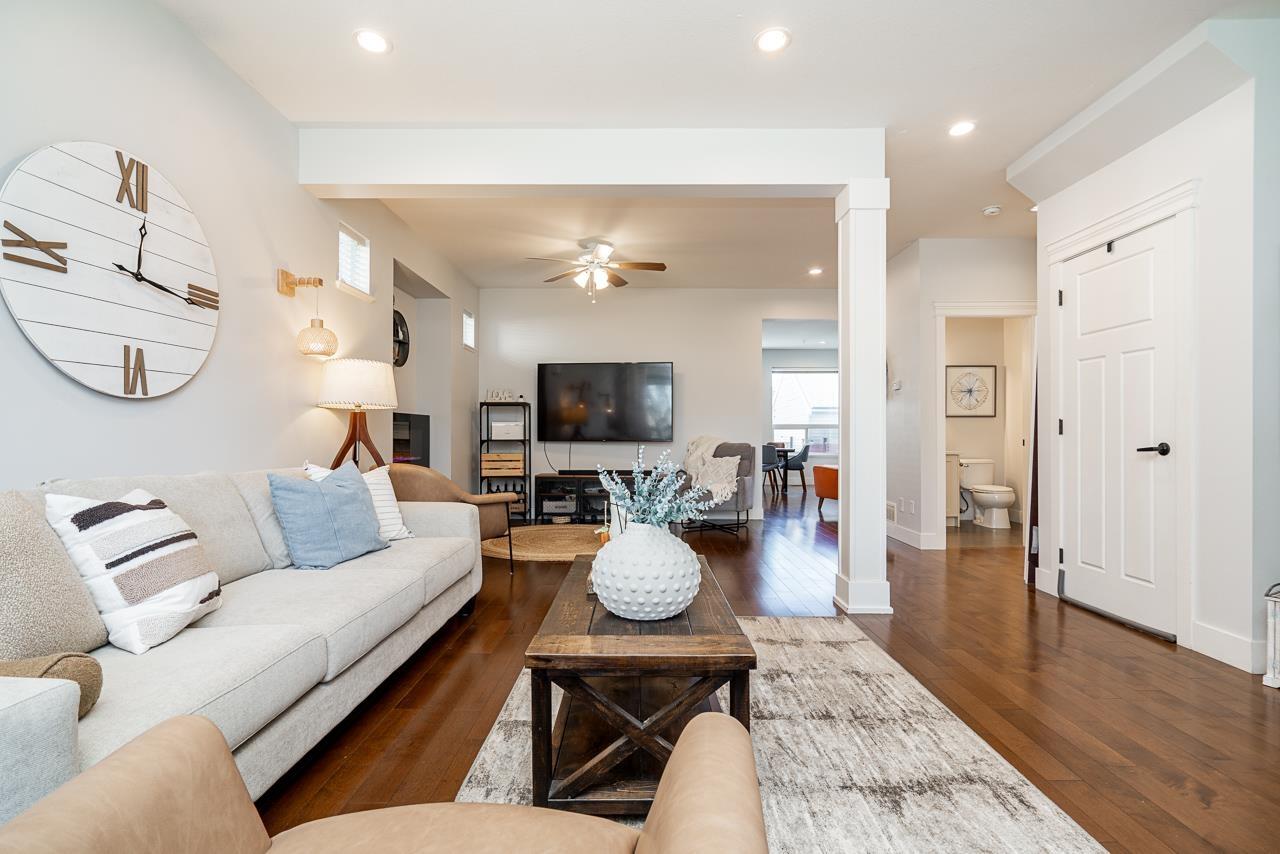 7350 194 Street, Surrey, British Columbia  V4N 6K1 - Photo 5 - R3096109