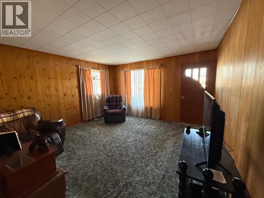 103 Belmont Crescent, Hinton, Alberta  T7V 1N6 - Photo 8 - A2290356