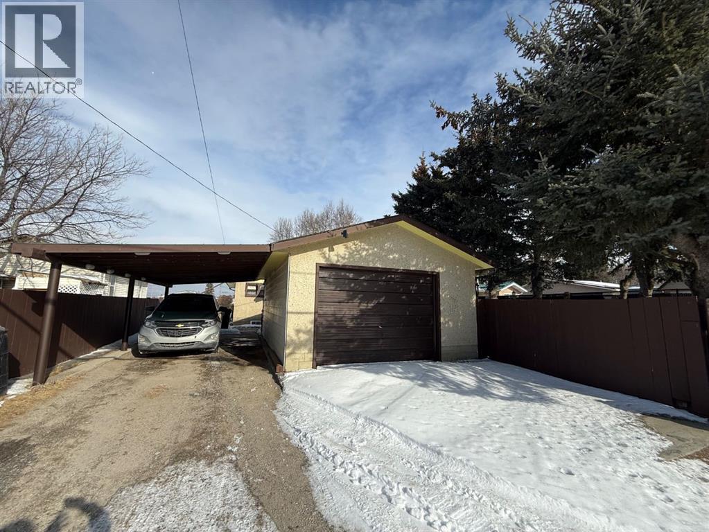 103 Belmont Crescent, Hinton, Alberta  T7V 1N6 - Photo 19 - A2290356