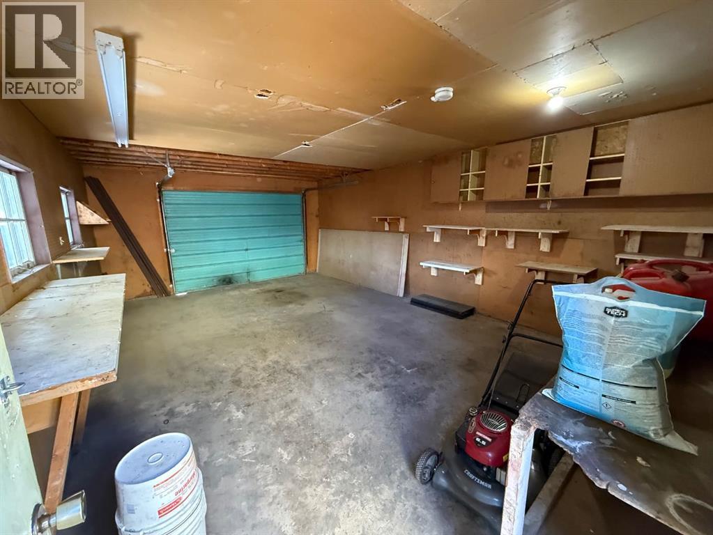 103 Belmont Crescent, Hinton, Alberta  T7V 1N6 - Photo 20 - A2290356