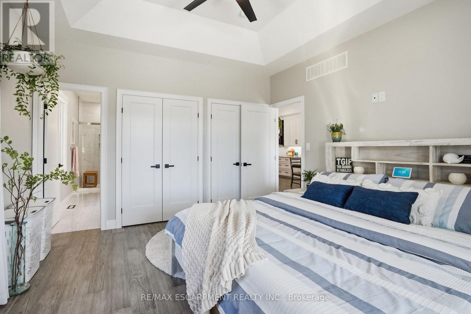 61a Haddington Street E, Haldimand, Ontario  N3W 2N4 - Photo 23 - X12845876