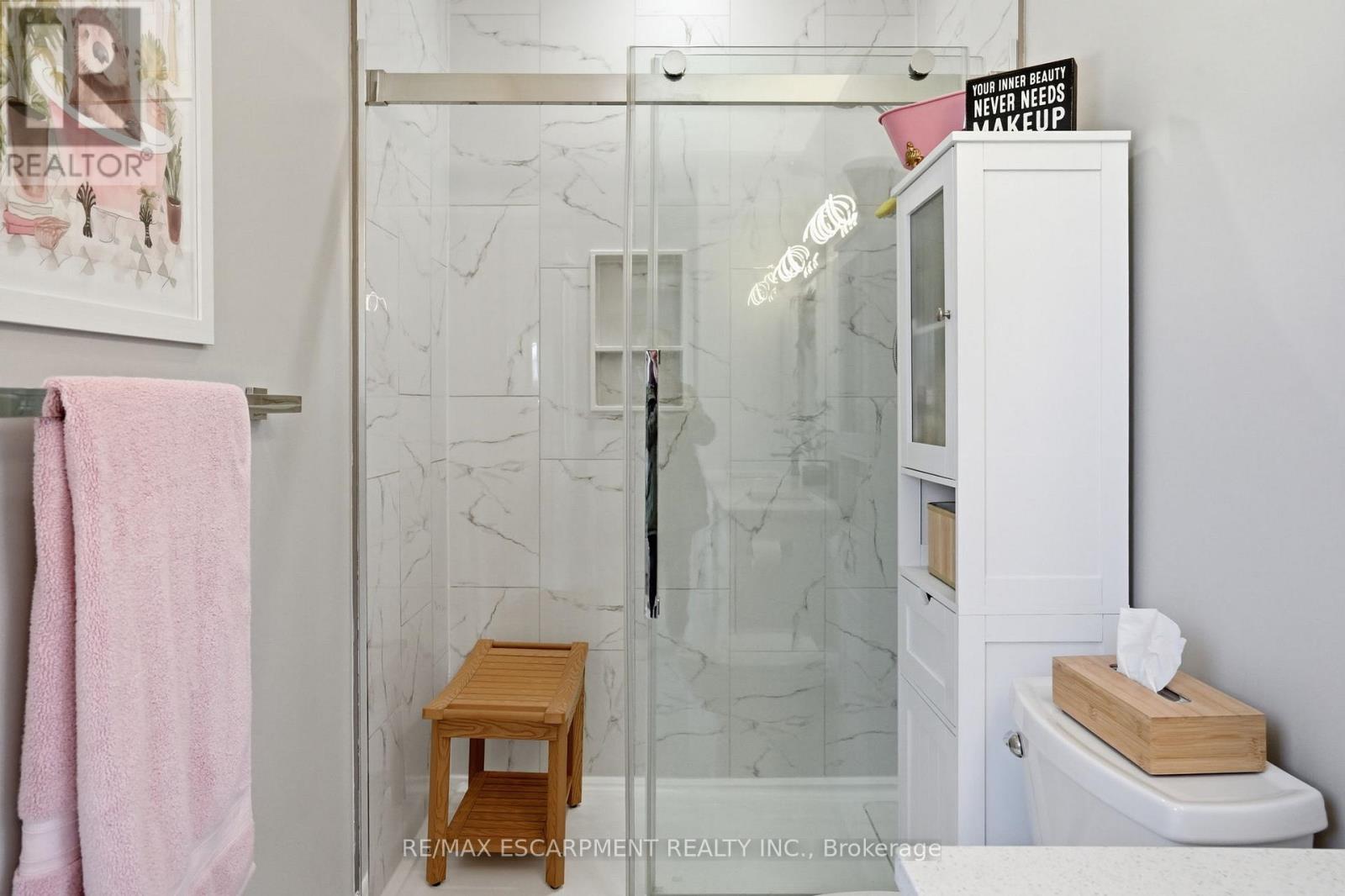 61a Haddington Street E, Haldimand, Ontario  N3W 2N4 - Photo 25 - X12845876