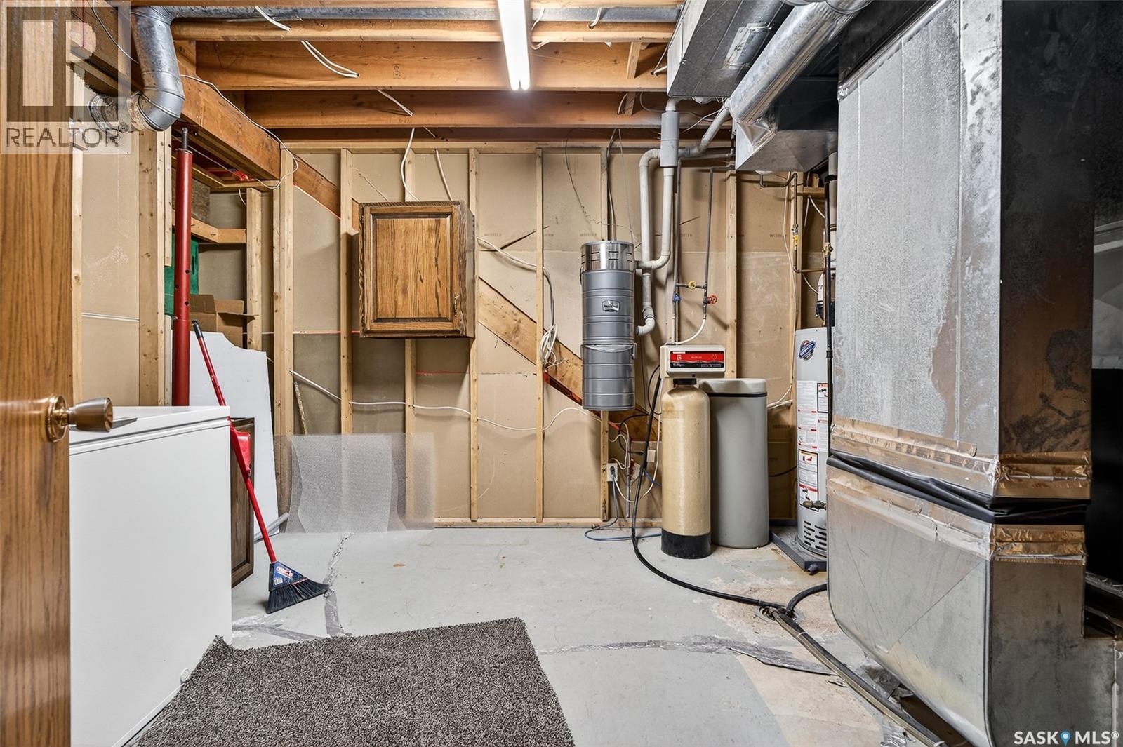 34 Elisia Drive, Moose Jaw, Saskatchewan  S6J 1G9 - Photo 39 - SK029713