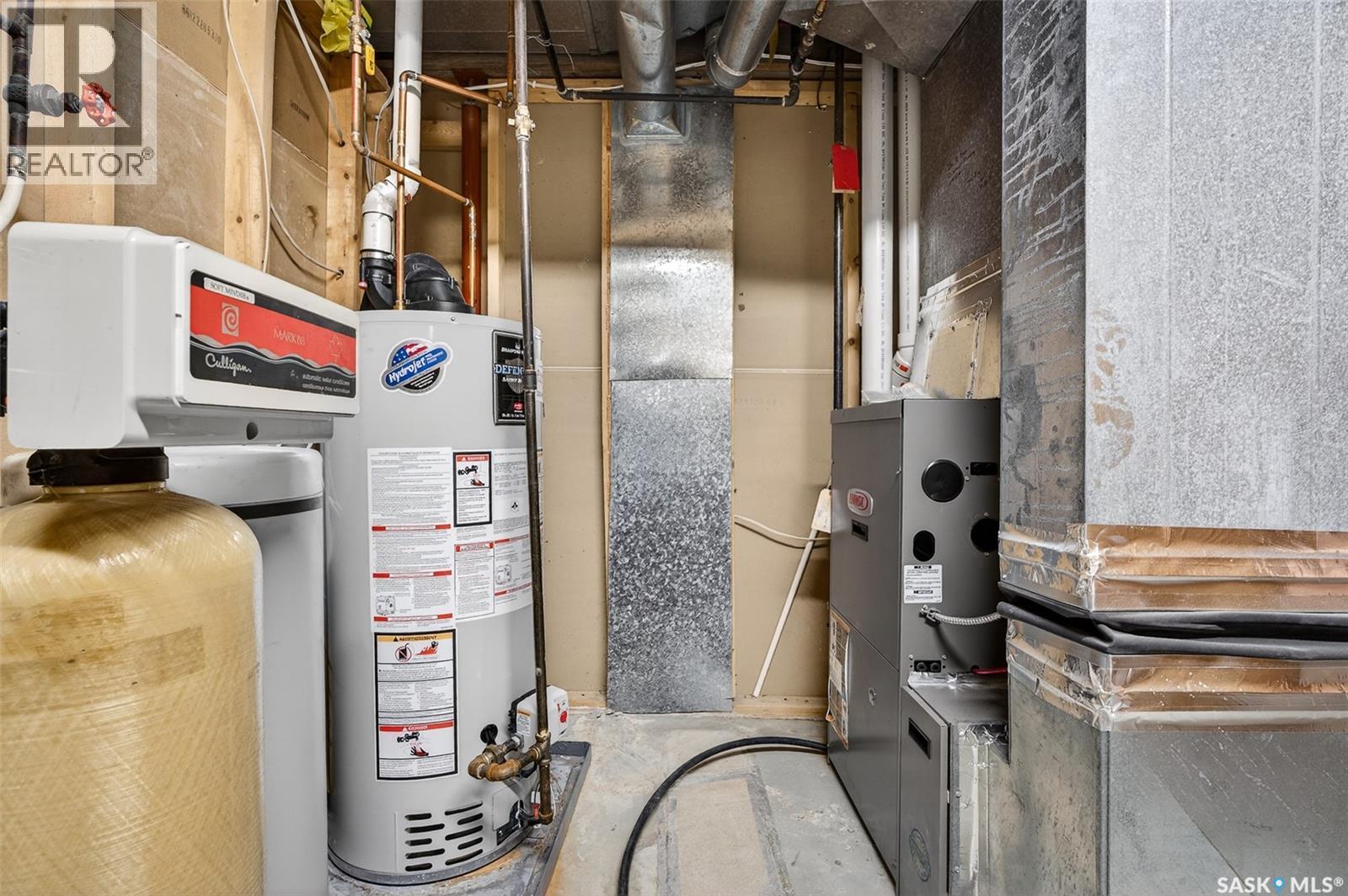 34 Elisia Drive, Moose Jaw, Saskatchewan  S6J 1G9 - Photo 40 - SK029713