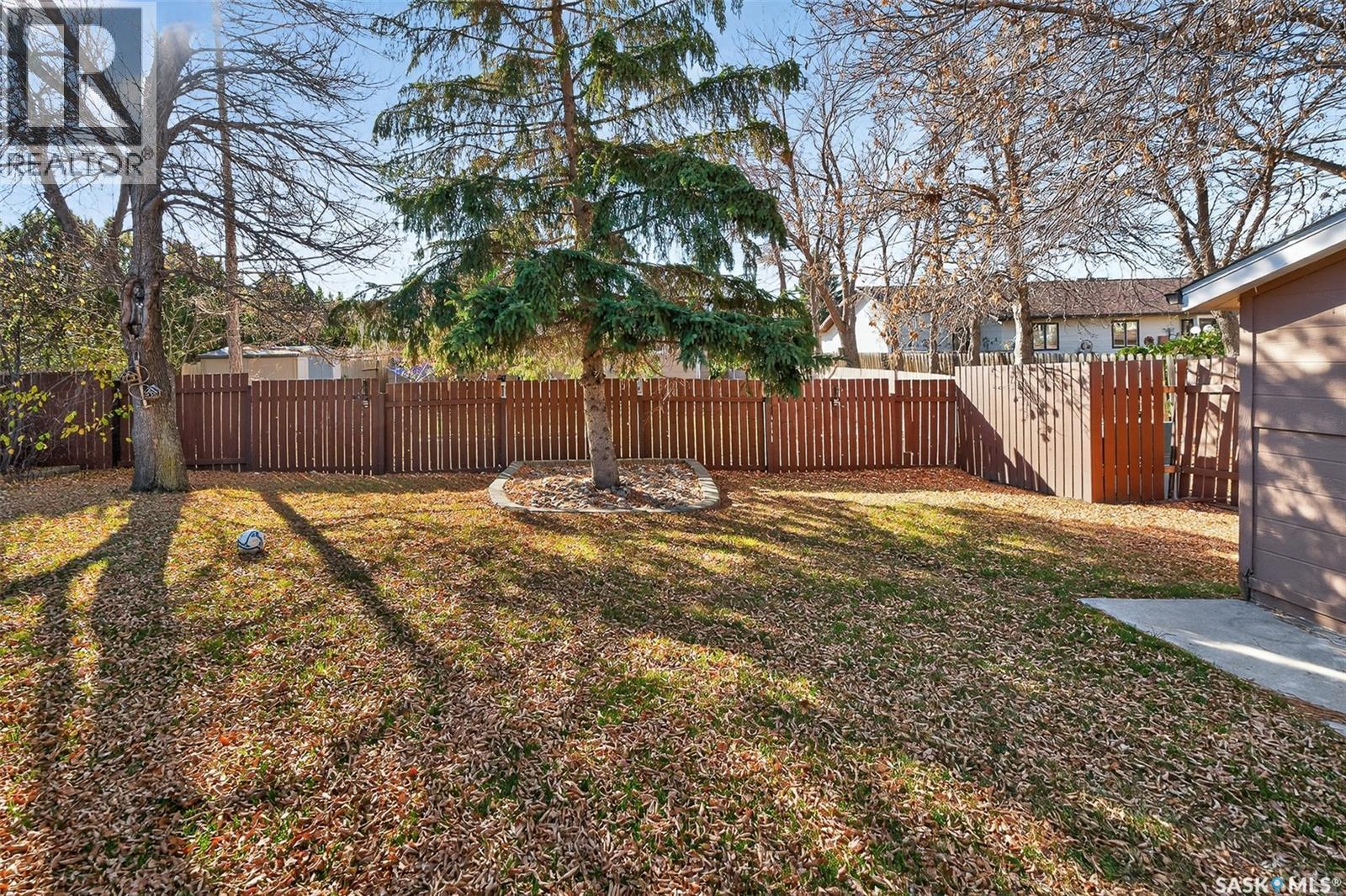 34 Elisia Drive, Moose Jaw, Saskatchewan  S6J 1G9 - Photo 48 - SK029713