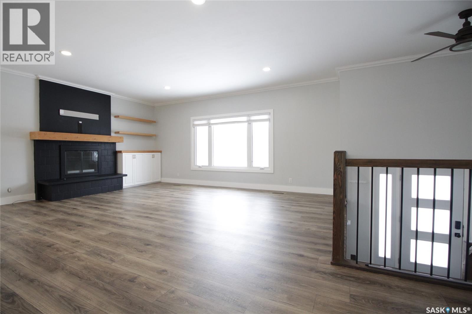 5 Souris Avenue, Redvers, Saskatchewan  S0C 2H0 - Photo 3 - SK029708