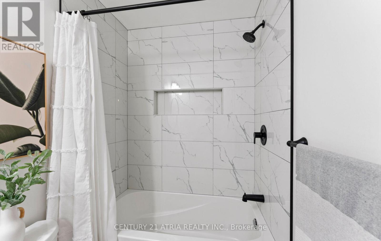 3 Oxfordshire Street, Markham (Berczy), Ontario  L6C 2Z8 - Photo 43 - N12844730