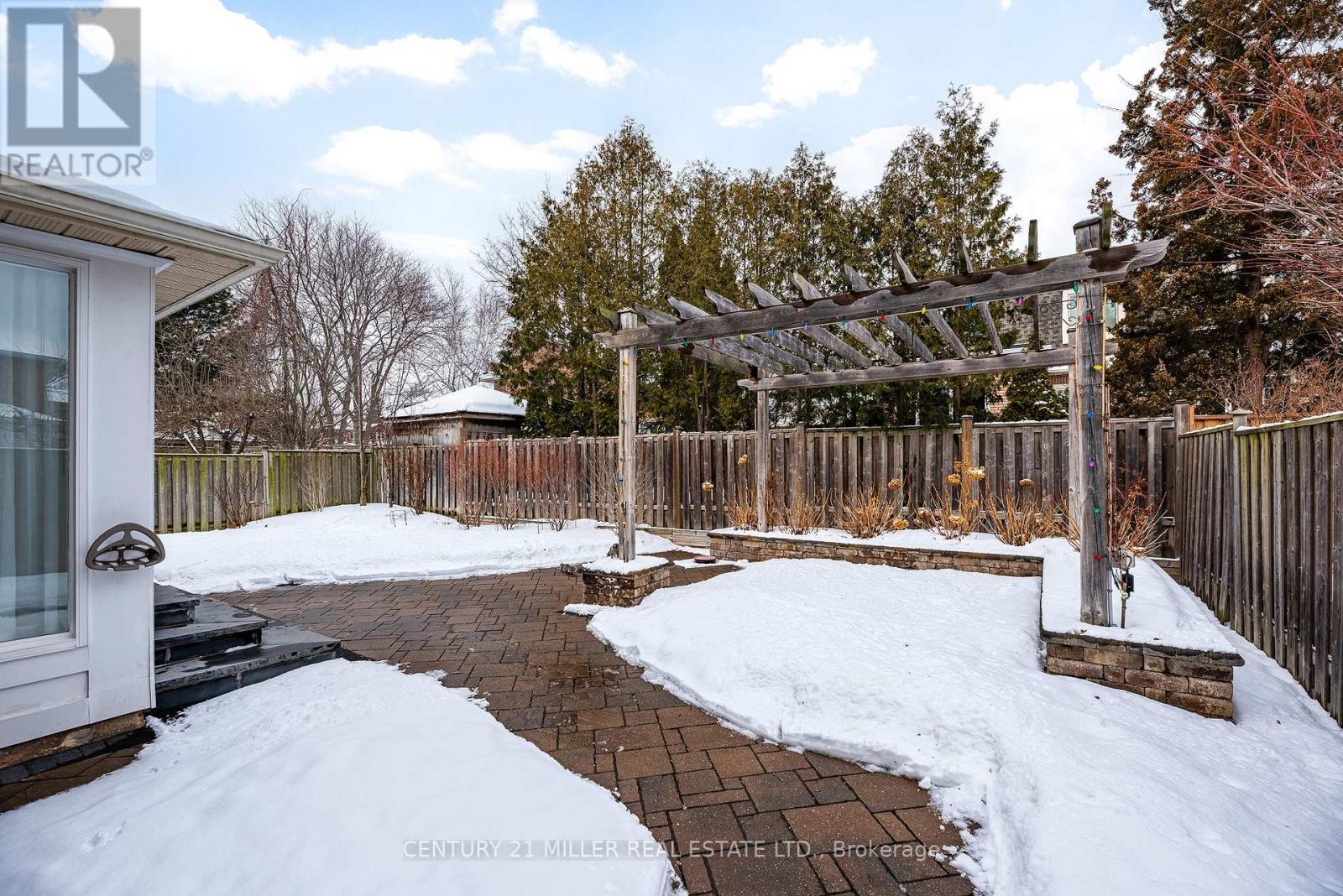 1225 Old Post Drive, Oakville, Ontario  L6M 1A5 - Photo 44 - W12826768