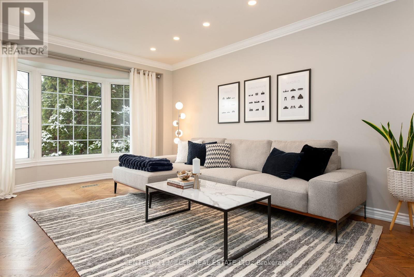 1225 Old Post Drive, Oakville, Ontario  L6M 1A5 - Photo 7 - W12826768