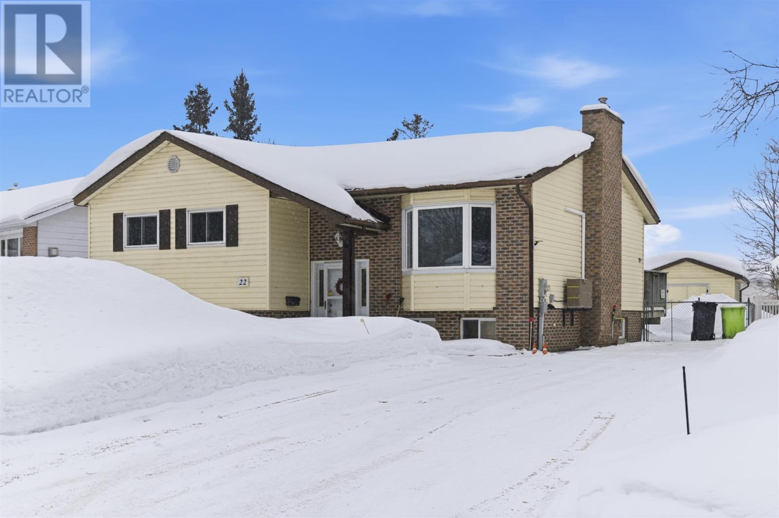 22 Taskar Dr, Sault Ste. Marie, Ontario  P6H 6N5 - Photo 1 - SM260301