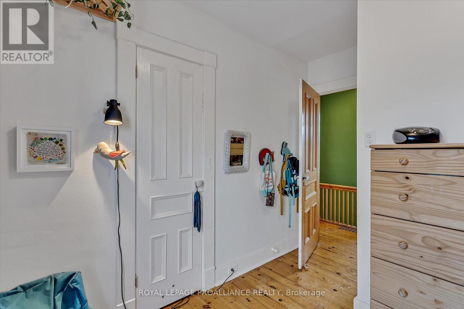 590 Murray Street, Peterborough (Town Ward 3), Ontario  K9H 2V1 - Photo 23 - X12845928