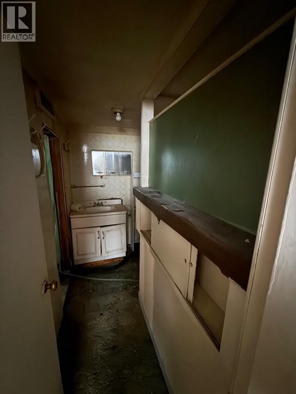 709 Centre Street, Hanna, Alberta  T0J 1P0 - Photo 25 - A2290205