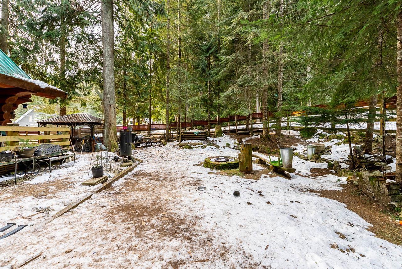 71692 Cone Court, Sunshine Valley, Sunshine Valley, British Columbia  V0X 1L5 - Photo 33 - R3093514