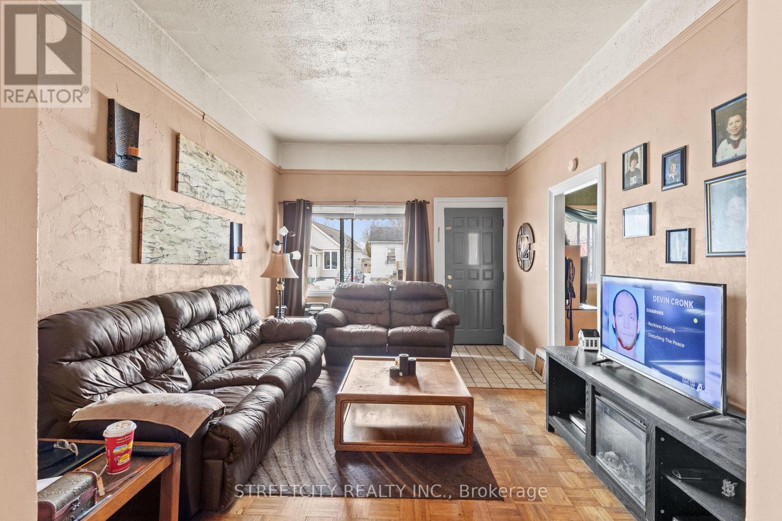 16 Oak Street, London East, Ontario  N5Z 2H6 - Photo 11 - X12845946