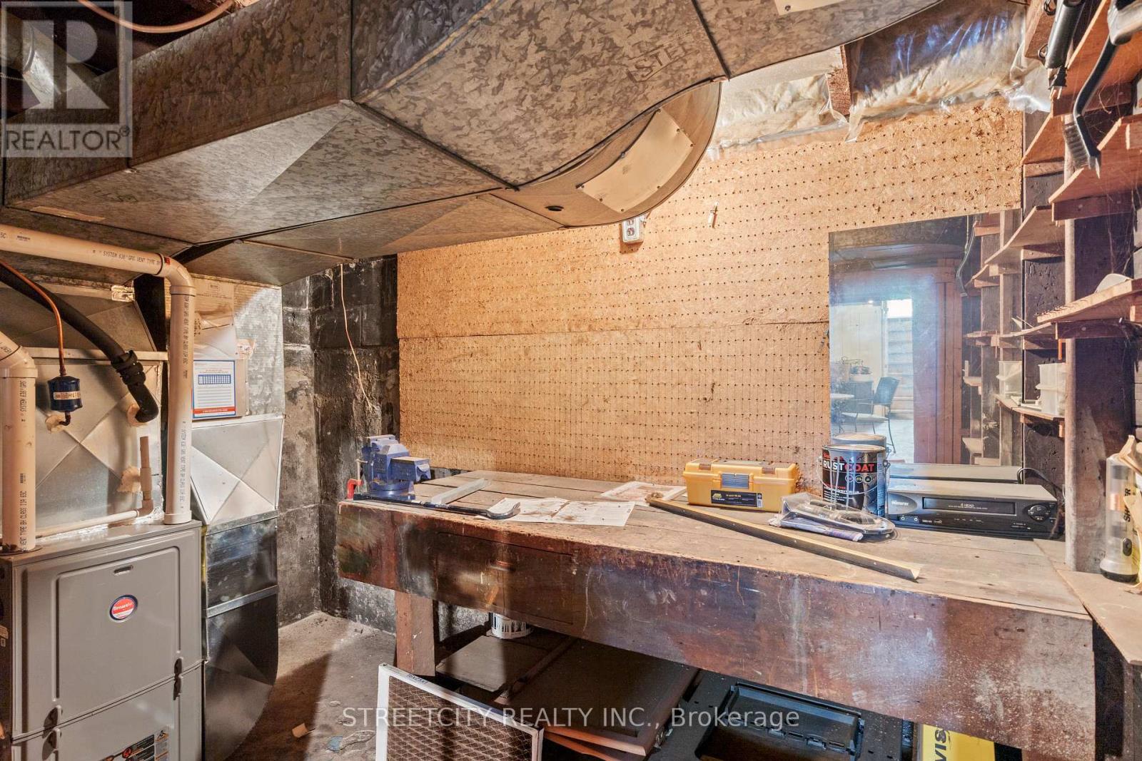 16 Oak Street, London East, Ontario  N5Z 2H6 - Photo 28 - X12845946