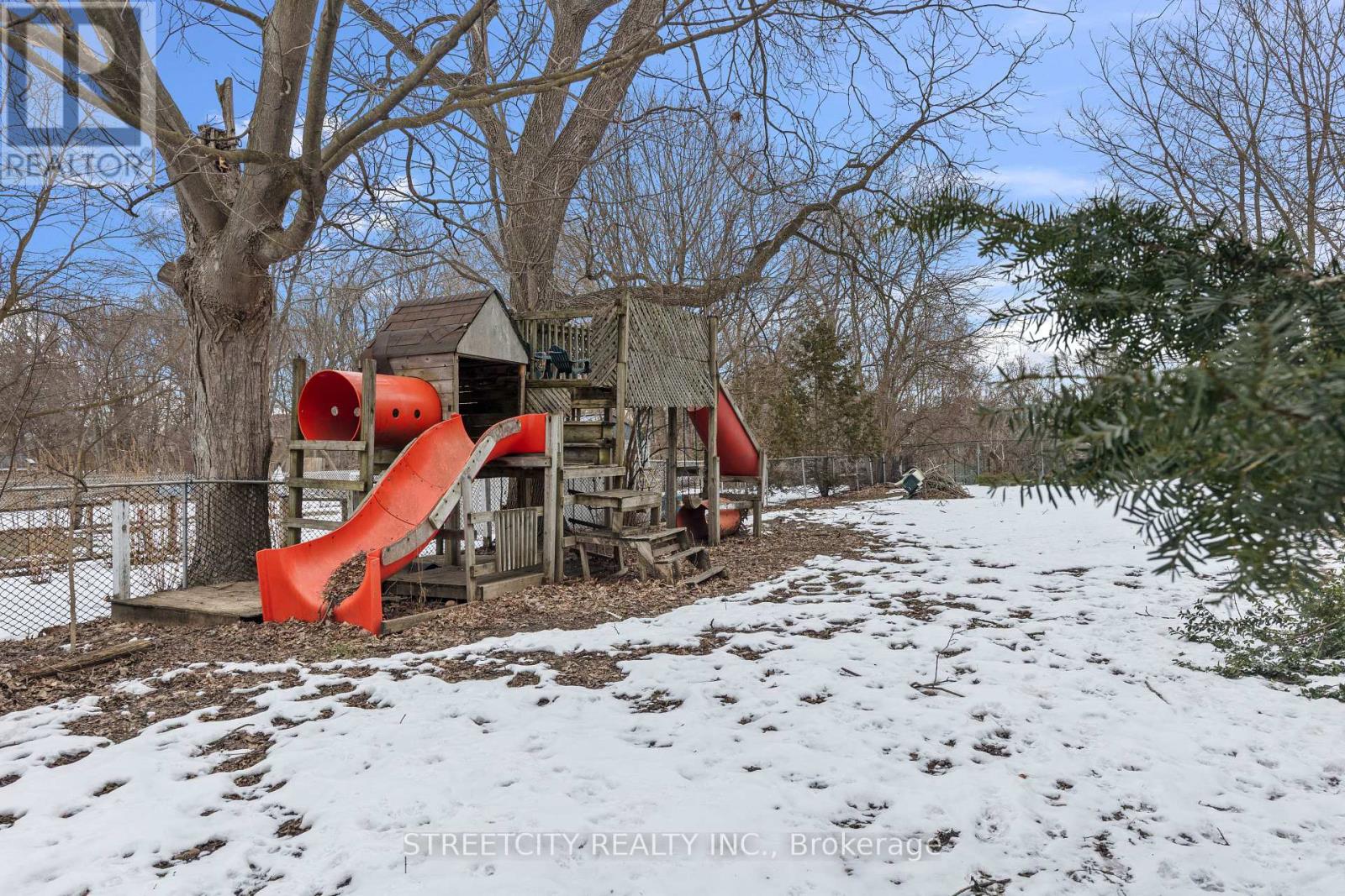 16 Oak Street, London East, Ontario  N5Z 2H6 - Photo 31 - X12845946