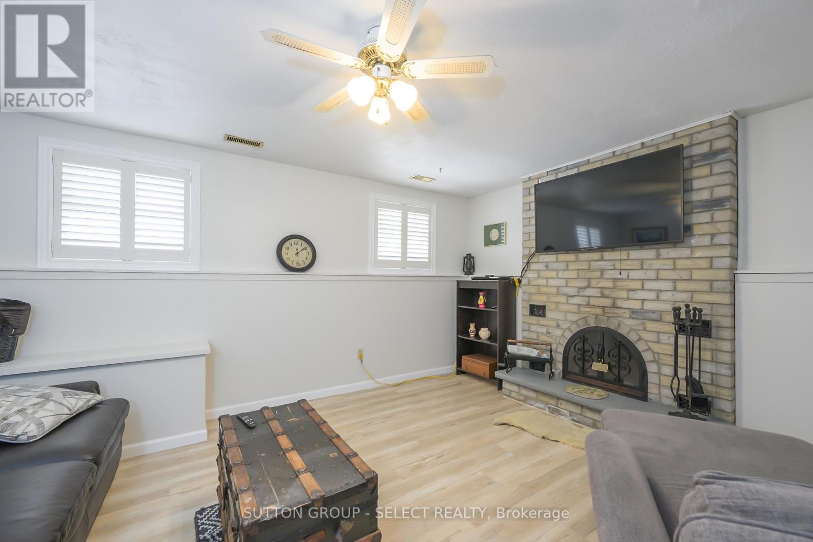 99 Inverary Crescent, London North, Ontario  N6G 3L7 - Photo 22 - X12846004